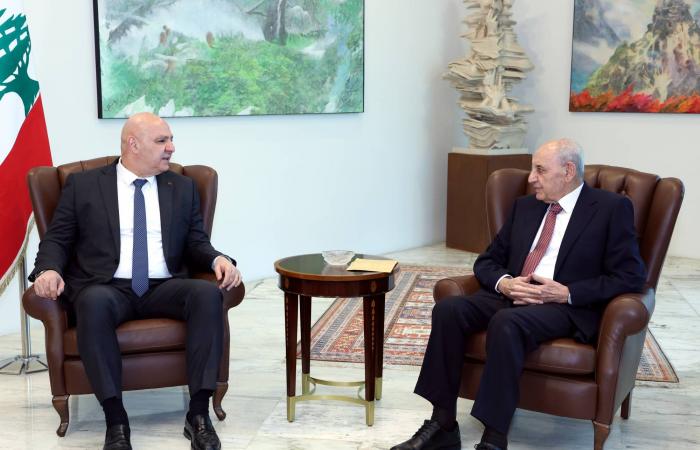 لبنان:
      بري
      «منفتح»
      على
      دعوة
      عون
      للتفاوض…
      والأولوية
      لوقف
      النار