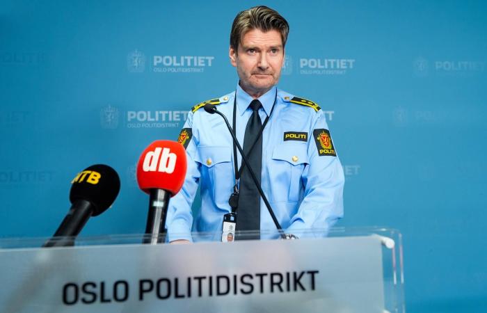 ماكرون:
      الشرع
      يدعم
      جهود
      لبنان
      لاستعادة
      السيطرة
      الكاملة
      على
      أراضيه