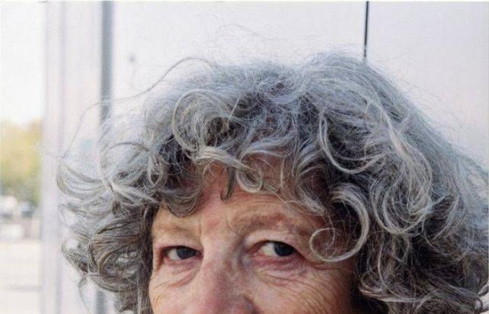 أولريكه
      أوتينغر:
      استوحيت
      «كونتيسة
      الدم»
      من
      زيارتي
      لمدن
      منسية