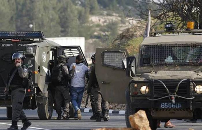 الاحتلال الإسرائيلي يعتقل 49 فلسطينيا في حملة اعتقالات بالضفة الغربية