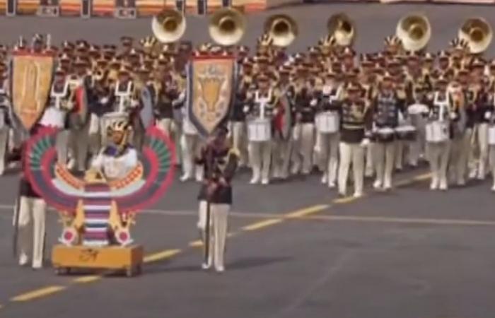 الكشف
      عن
      «كنوز
      نادرة»
      من
      أسطوانات
      الموسيقى
      العسكرية
      المصرية