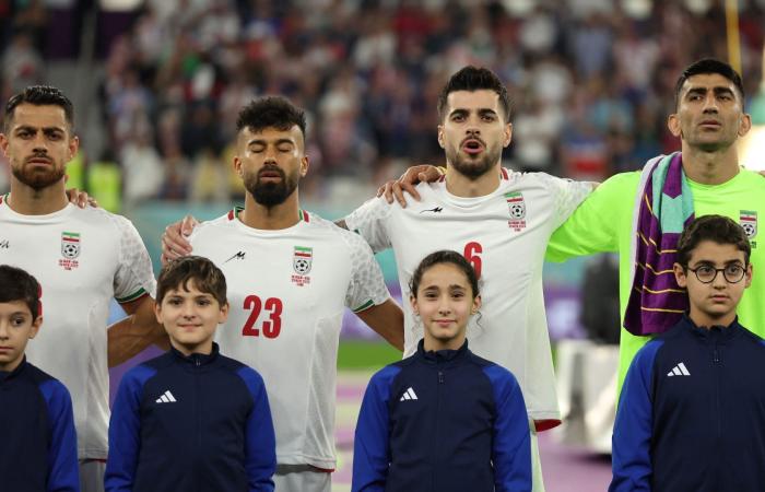 وزير الرياضة الإيراني يعلن عدم مشاركة منتخب بلاده في كأس العالم