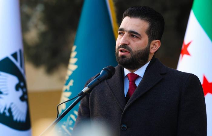 بعد
      القبض
      على
      15
      متهماً
      في
      «مجزرة
      القشبة»...
      وزير
      الداخلية:
      العدالة
      لن
      تسقط
      بالتقادم