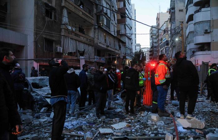 إسرائيل
      تستهدف
      قلب
      بيروت
      وتواصل
      غاراتها
      على
      الضاحية
      الجنوبية