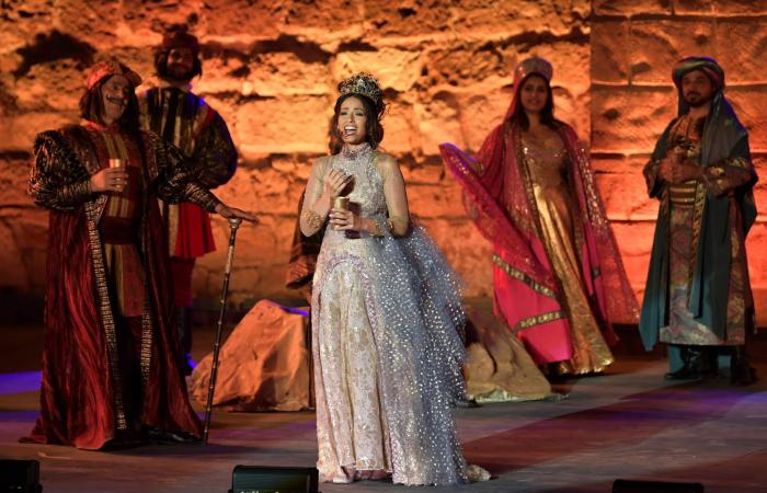 لماذا رفضت الفنانة اللبنانية صباح ارتداء فستان "بنت الضيعة" في عز شهرتها؟