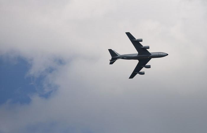 مصادر تكشف لـCNN عدد أفراد طاقم طائرة التزود بالوقود الأمريكية التي سقطت بالعراق