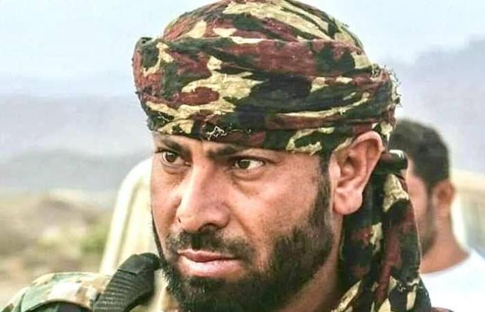 إجراءات
      يمنية
      لتوحيد
      التشكيلات
      الأمنية
      وتعزيز
      القرار
      الإداري