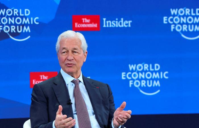 رئيس
      «فنتشر
      غلوبال»:
      تقلبات
      أسعار
      الغاز
      المسال
      قصيرة
      الأجل