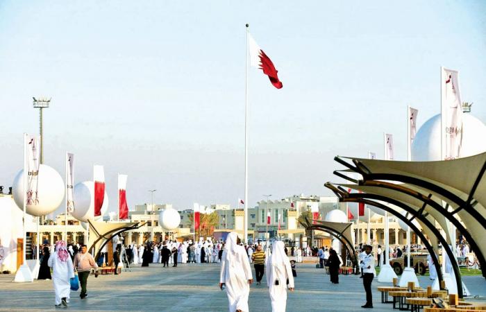 الكاتبة والشاعرة د. زكية مال الله العيسى لـ "الشرق": المثقف يساهم في ترسيخ الوعي لمواجهة الأزمات