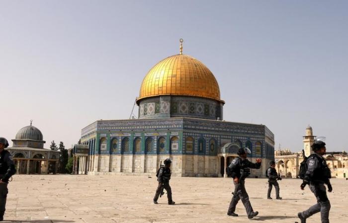 الاحتلال يواصل إغلاق المسجد الأقصى لليوم السادس عشر على التوالي