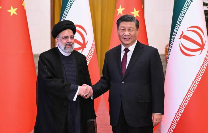 مسؤول
      أميركي:
      الضربات
      على
      إيران
      كلفت
      حتى
      الآن
      12
      مليار
      دولار