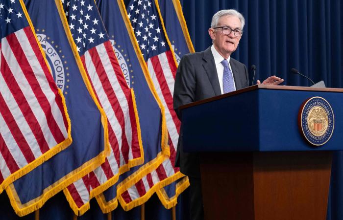 نيران
      حرب
      إيران
      تجمّد
      الفائدة
      الأميركية...
      وتنسف
      مسار
      التيسير
      النقدي