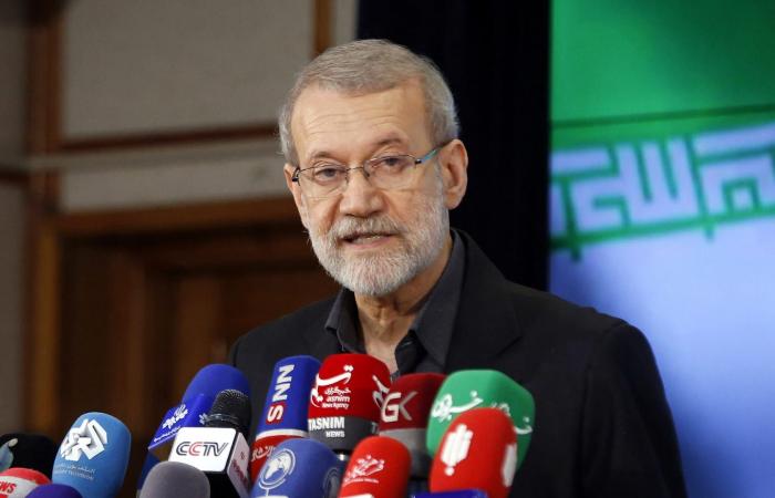 لاريجاني موجهًا رسالة إلى حكومات الدول الإسلامية: "إلى أي جانب تقفون.. أي إسلام هذا؟"