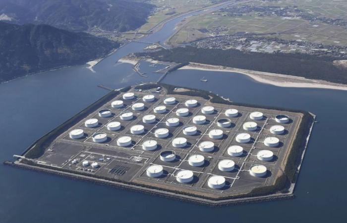 اليابان تطرح النفط من احتياطياتها مع تصاعد التوتر وإغلاق مضيق هرمز