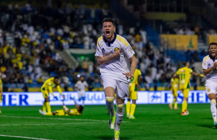 العضلة
      الخلفية
      تغيّب
      تمبكتي
      عن
      مران
      الهلال