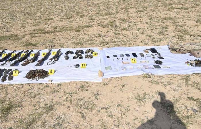 الجزائر:
      مقتل
      عسكريين
      على
      يد
      «بقايا
      الإرهاب»
      ينعش
      ذاكرة
      «العشرية
      السوداء»