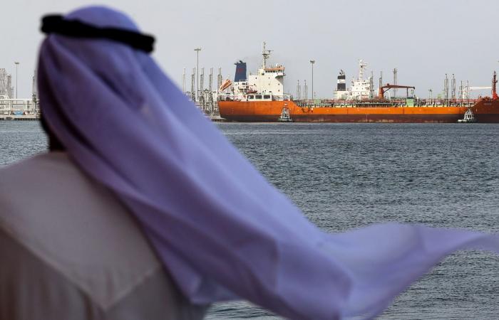 مركز عمليات التجارة البحرية البريطانية: استهداف ناقلة نفط قرب ميناء الفجيرة