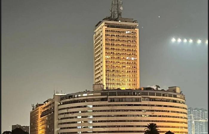 مقتل
      3
      فلسطينيات
      في
      هجوم
      صاروخي
      إيراني
      بالضفة
      الغربية