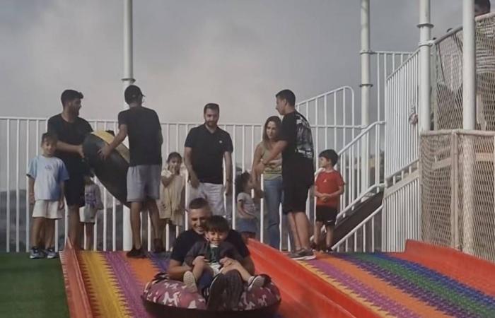 مدن
      الملاهي...
      عنوان
      بهجة
      الأعياد
      للصغار