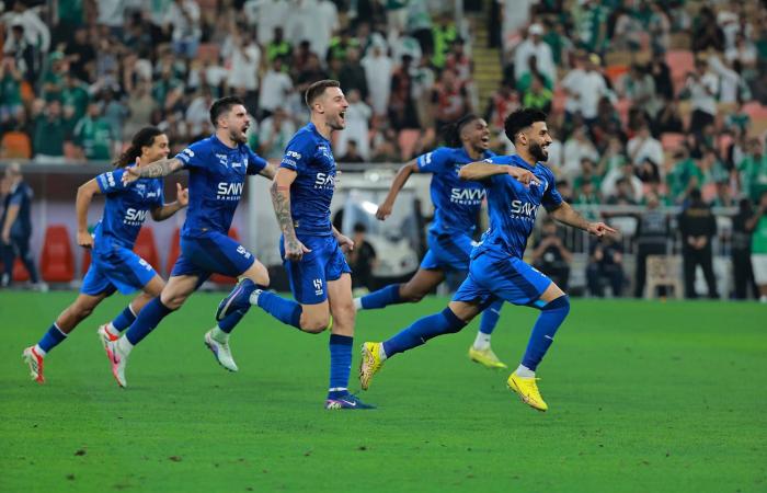 نواف
      بن
      سعد
      :
      الوليد
      بن
      طلال
      دعم
      الهلال
      بمليارين
      خلال
      7
      سنوات