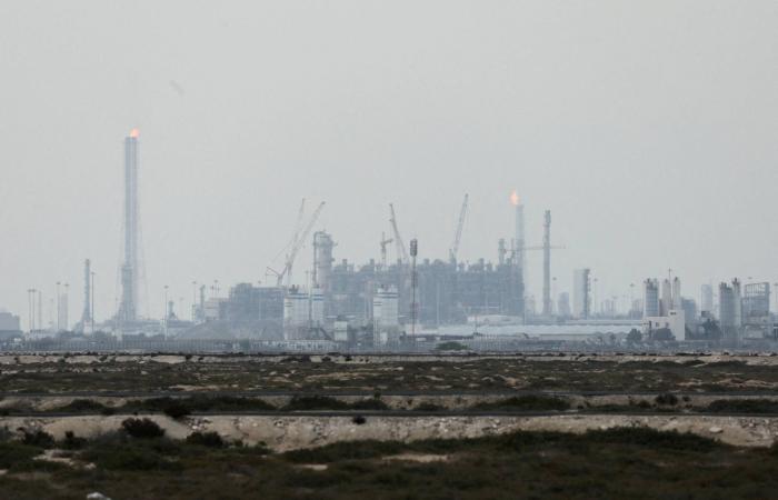 كيف
      أعادت
      أسابيع
      من
      الصراع
      رسم
      خريطة
      الغاز
      العالمي؟