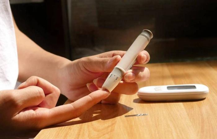 رقص
      من
      تلقاء
      نفسه...
      روبوت
      يخرج
      عن
      السيطرة
      (فيديو)