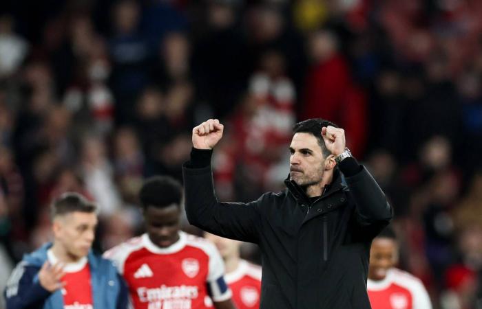 هل
      تخسر
      الأندية
      الإنجليزية
      المقعد
      الخامس
      في
      دوري
      الأبطال؟