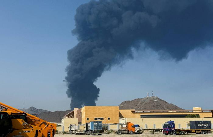 «غولدمان
      ساكس»:
      النفط
      قد
      يبقى
      فوق
      100
      دولار
      حتى
      2027