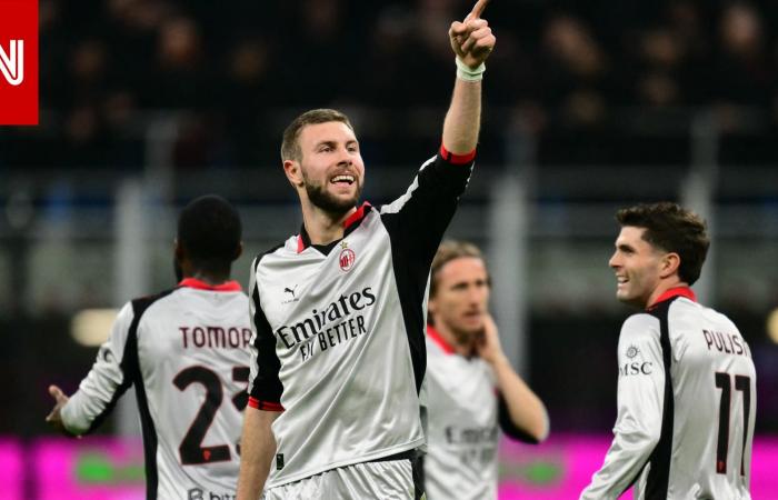 متابعة: بهذه الطريقة.. لاعب صربي يسجل واحدًا من أروع أهداف الدوري الإيطالي