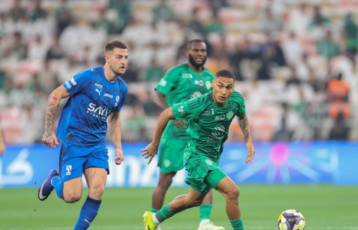 كأس
      آسيا
      للسيدات:
      الأسترالية
      ألانا
      كيندي
      تحصد
      جائزة
      أفضل
      لاعبة