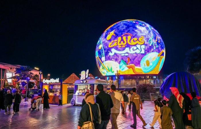 ظهور
      شيرين
      المفاجئ
      يبدد
      شائعات
      تدهور
      صحتها