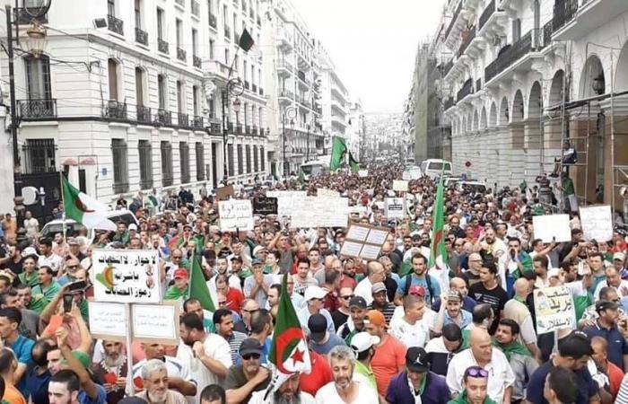 الرئيس
      التونسي
      يدعو
      لـ«مراجعة
      الشراكة»
      مع
      الاتحاد
      الأوروبي