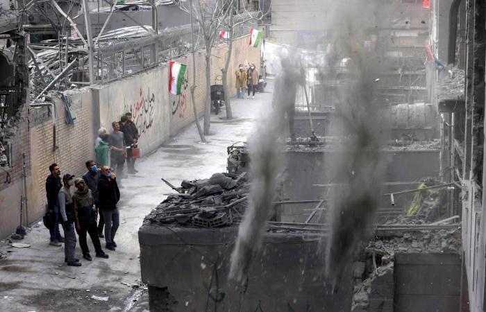 رئيس
      وزراء
      بريطانيا
      يعقد
      اليوم
      اجتماعا لبحث
      التداعيات
      الاقتصادية
      لحرب
      إيران