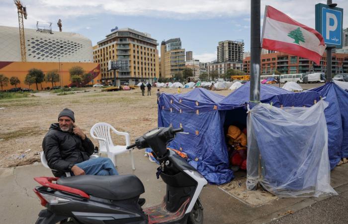 دخول
      اتصالات
      وقف
      النار
      «في
      إجازة
      مفتوحة»
      يُقلق
      اللبنانيين