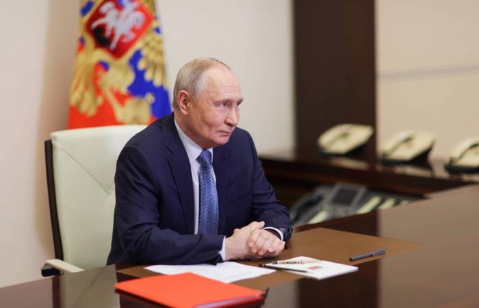 موسكو
      تراهن
      على
      صمود
      طهران
      وتصدّع
      المعسكر
      الغربي