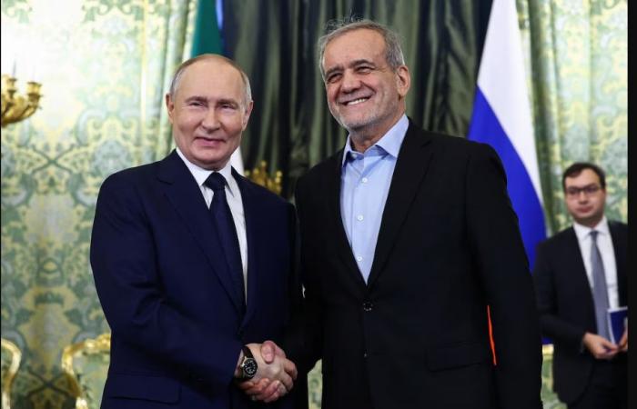 فرنسا:
      دور
      ثانٍ
      من
      الانتخابات
      البلدية
      لحسم
      المدن
      الكبرى