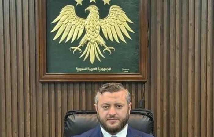 إنزال
      العلم
      السوري
      من
      عين
      عرب
      والقامشلي
      يثير
      التوترات
      في
      سوريا