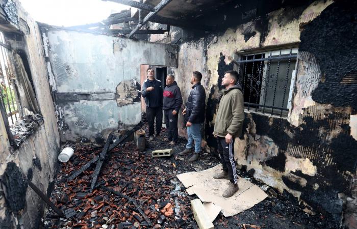 ماكرون
      يحذّر
      من
      «احتلال»
      لبنان
      خلال
      افتتاحه
      معرضاً
      عن
      مدينة
      جبيل
      الأثرية