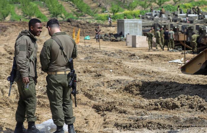 اغتيال
      شرق
      بيروت
      وتصعيد
      إسرائيلي
      لفصل
      جنوب
      الليطاني
      عن
      شماله