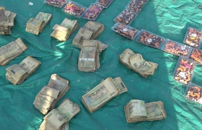 الحوثيون
      يفرضون
      تبرعات
      في
      ريف
      صنعاء
      لدعم
      جبهاتهم