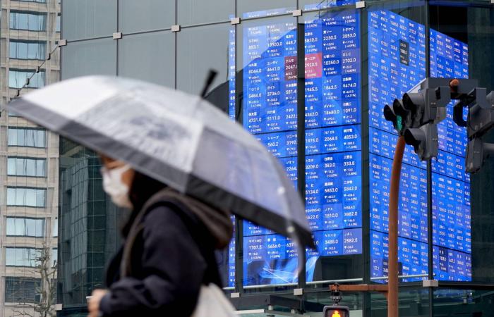 وزير
      الطاقة
      الأميركي:
      اضطرابات
      سوق
      النفط
      «مؤقتة»