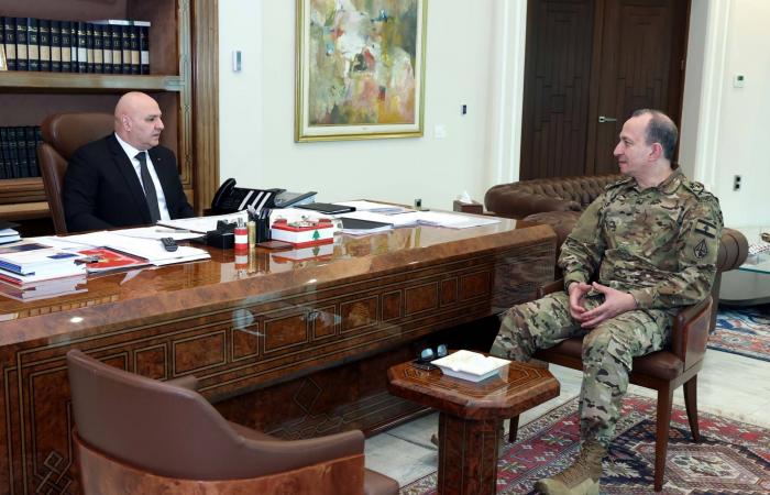 إيران
      تتعهد
      لحلفائها
      في
      لبنان
      شمولهم
      في
      أي
      صفقة
      محتملة
      لوقف
      الحرب