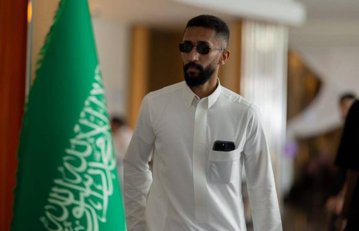 مصادر
      لـ«الشرق
      الأوسط»:
      الشباب
      يطلب
      استضافة
      «أبطال
      الخليج»