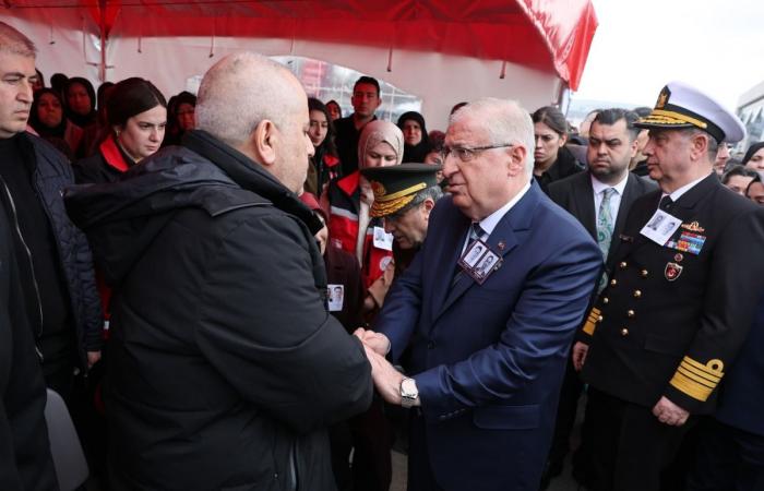 تشييع جثمانَي شهيدين تركيين في أنقرة بحادث سقوط مروحية قطرية (فيديو وصور)