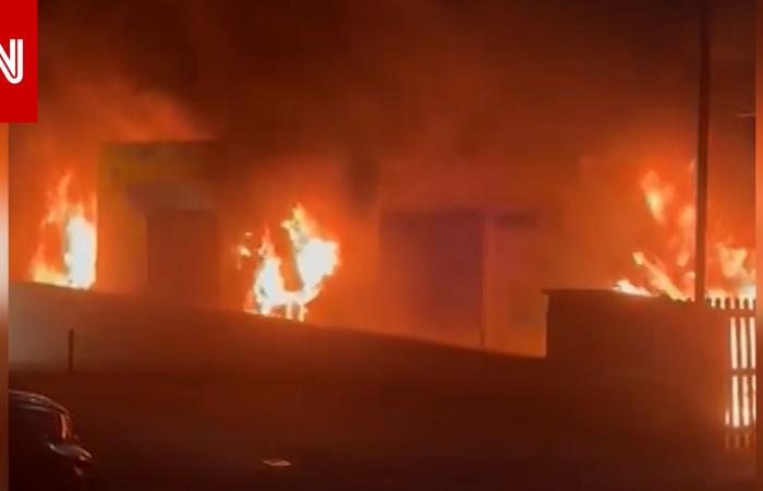 متابعة: إضرام النار في سيارات إسعاف أمام كنيس يهودي في هجوم يُعتقد أنه معادٍ للسامية