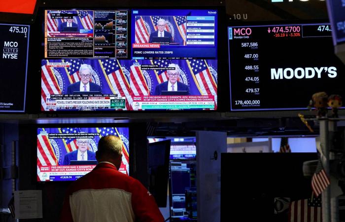 إرجاء
      اجتماع
      المنتدى
      الاقتصادي
      العالمي
      في
      السعودية
      بسبب
      التطورات