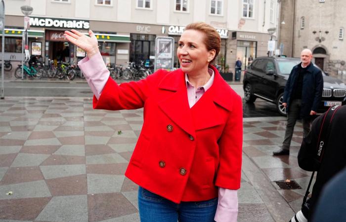 احتجاز
      شخصين
      يشتبه
      أنهما
      يتجسسان
      لصالح
      روسيا
      في
      ألمانيا
      وإسبانيا