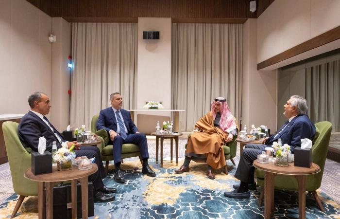 مقتل
      أكثر
      من
      500
      مدني
      بضربات
      بمسيّرات
      في
      السودان
      هذا
      العام