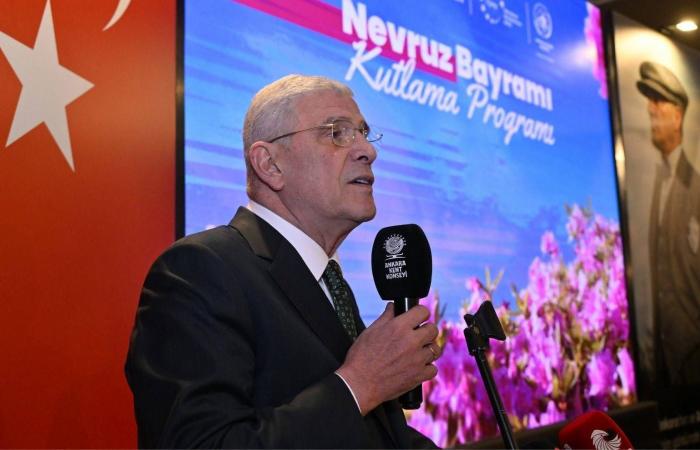 تركيا:
      صدام
      بين
      القوميين
      حول
      «السلام»
      مع
      الأكراد