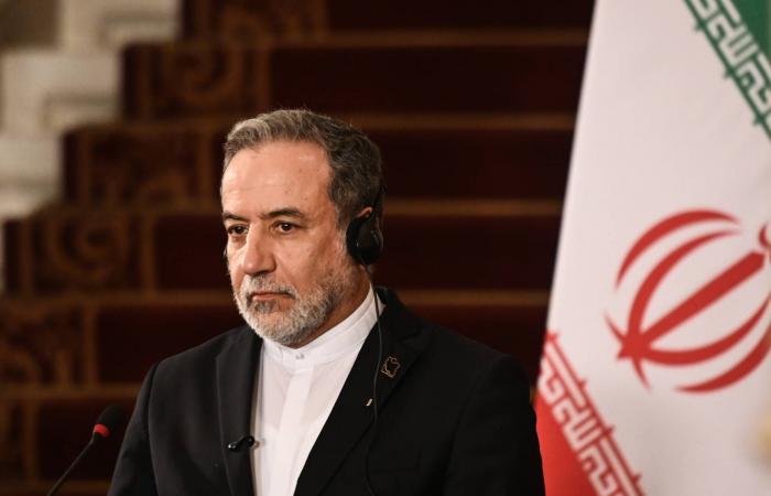 من
      الشخصية
      الإيرانية
      التي
      تجري
      محادثات
      مع
      واشنطن؟